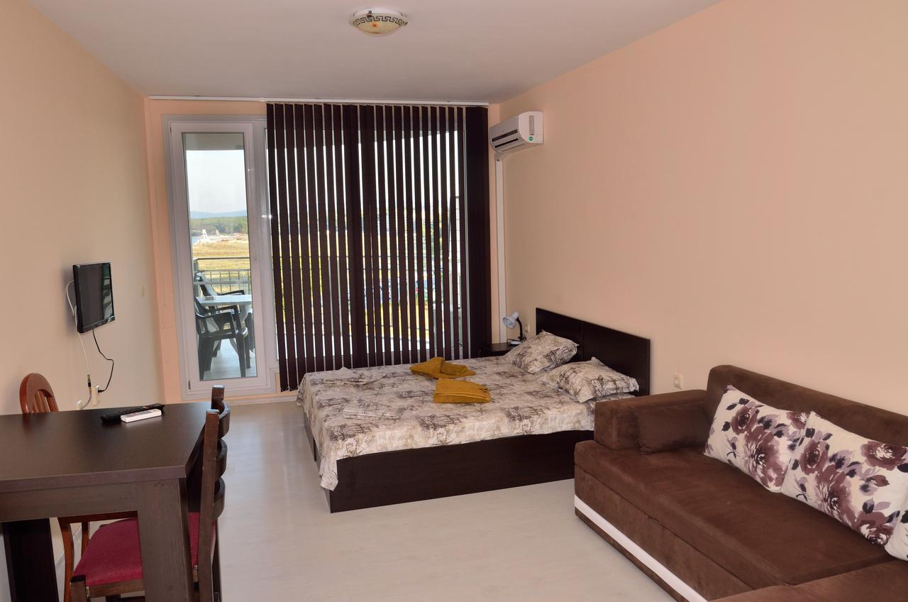 Club Priz Aparthotel Πριμόρσκο Εξωτερικό φωτογραφία