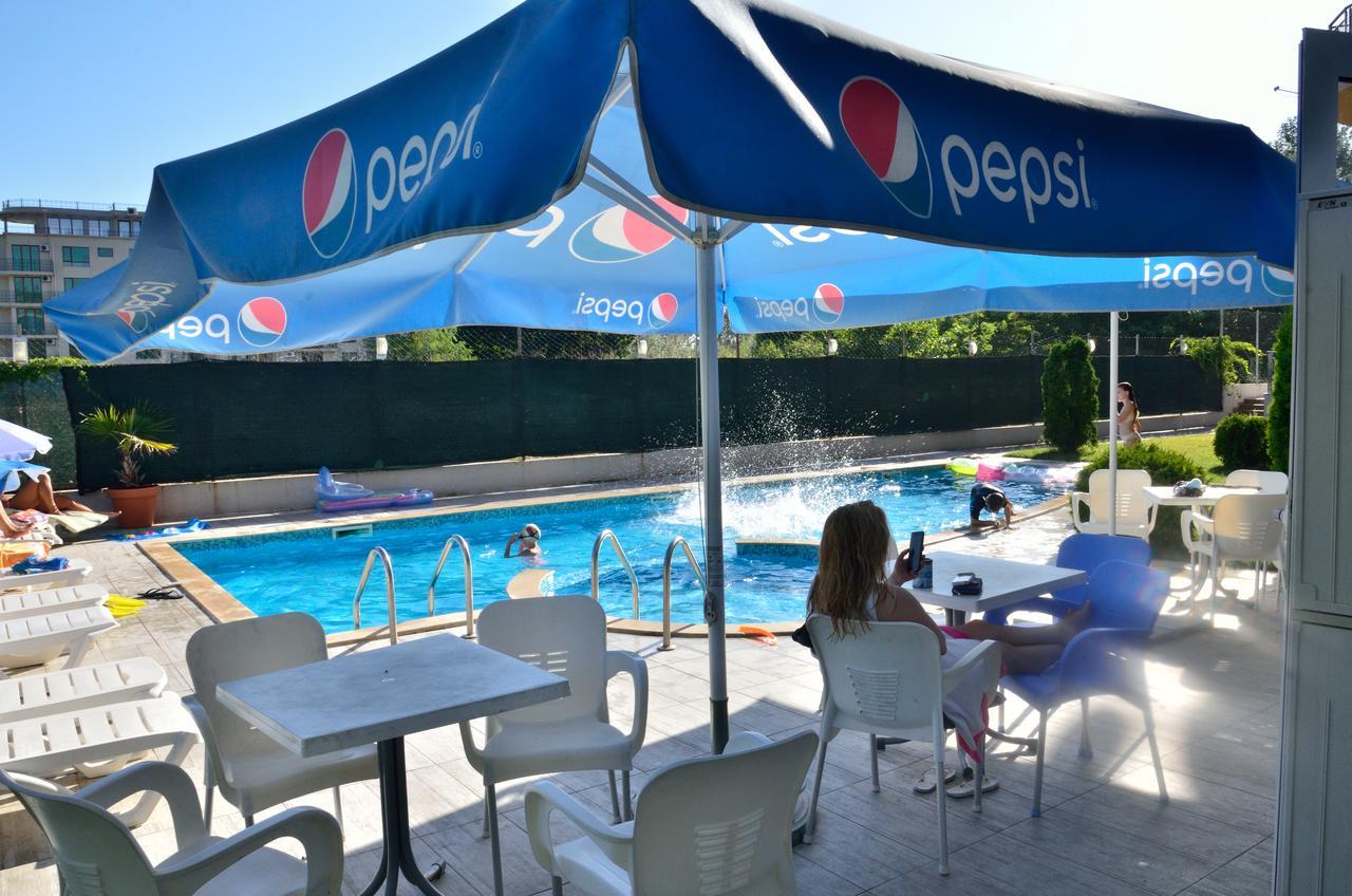 Club Priz Aparthotel Πριμόρσκο Εξωτερικό φωτογραφία