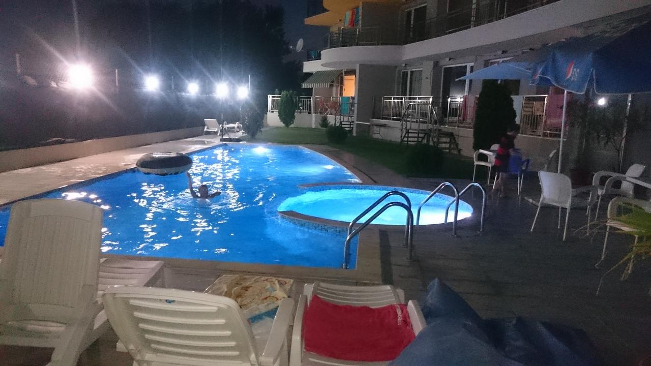 Club Priz Aparthotel Πριμόρσκο Εξωτερικό φωτογραφία