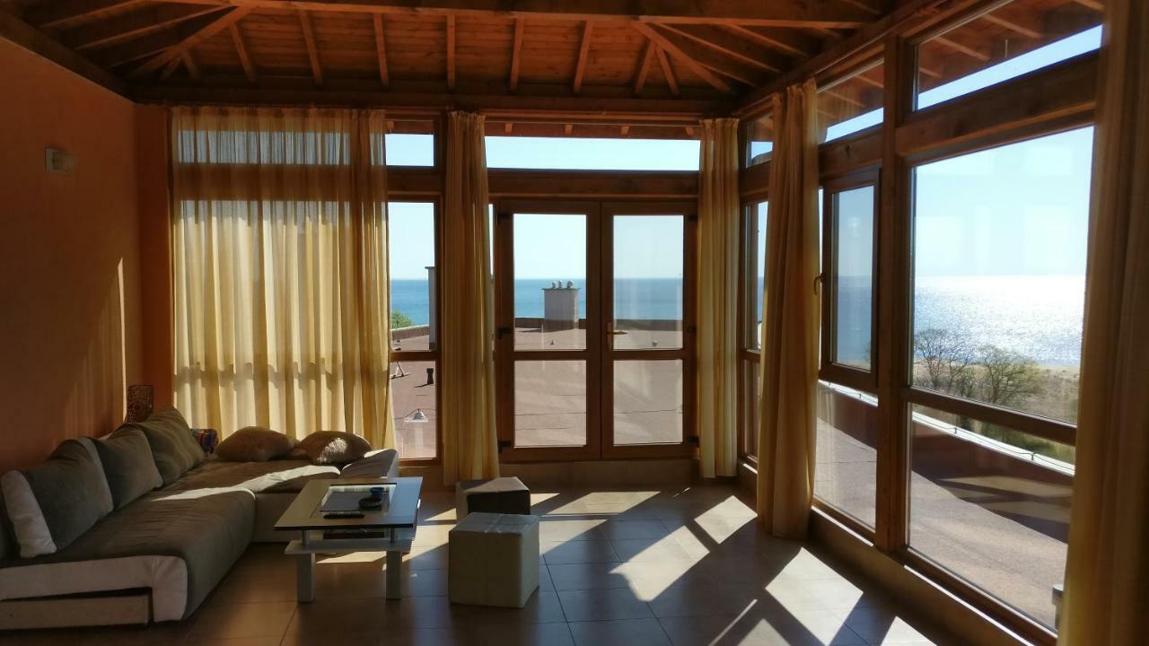 Club Priz Aparthotel Πριμόρσκο Εξωτερικό φωτογραφία
