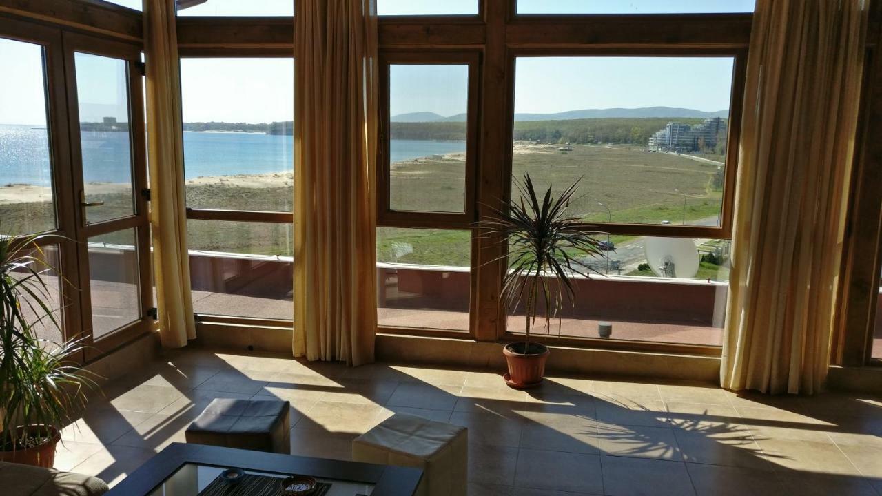 Club Priz Aparthotel Πριμόρσκο Εξωτερικό φωτογραφία